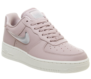 Nike 耐克 Air Force 1 空军1号 07 粉色运动鞋