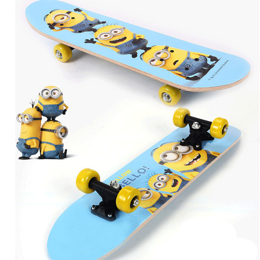 小黄人儿童四轮滑板3-6-8岁双翘板