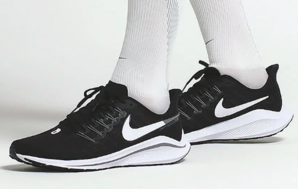 Nike Air Zoom Vomero 14 女款跑鞋
