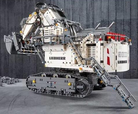 LEGO乐高 机械组 42100 利勃海尔R9800遥控挖掘机