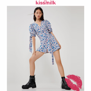  KISSMILK KM51T20K38 小V领连衣裙 66.5元包邮（需用券）