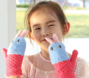 童话里的小松鼠 儿童保暖手套 4.9元包邮（需用券）