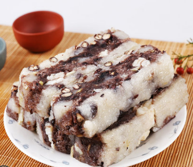 黄富兴赤豆猪油糕400g169元包邮需用券