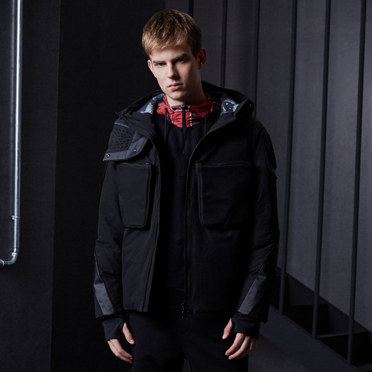 08:17:23这款bosideng 波司登 漫威联名 b90142723d 男士工装羽绒服