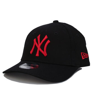 New Era Yankees Essential 9FORTY 可调节男童棒球帽