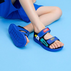 2021年夏款，ANTA 安踏 儿童中大童魔术贴防滑沙滩鞋/凉鞋 三色