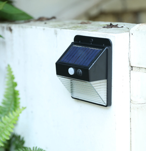 环保节能！点点 太阳能户外庭院人体感应灯壁灯