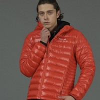 Marmot 土拨鼠 男款运动羽绒服 V812256277