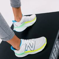 new balance 男款跑步鞋 WMORWT4