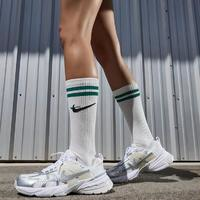 NIKE 耐克 V2K RUN 女子运动板鞋 FD0736-104